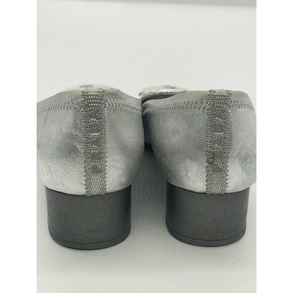PRADA women’s shoes Silver sz 7.5 EU 38 leather Block Heels Pumps Casual Career - Picture 5 of 6